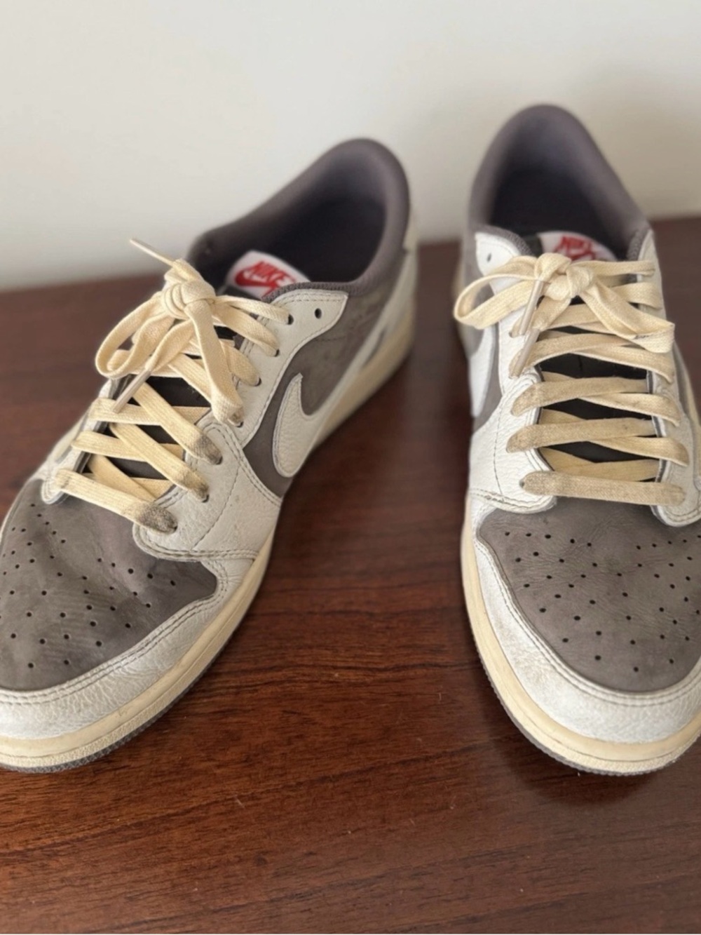 Nike Men’s Travis Scott Reverse Mochas